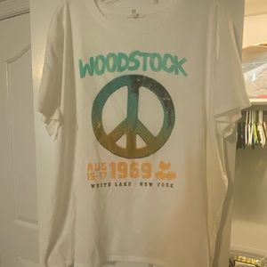 Maurices T Shirt😍👚